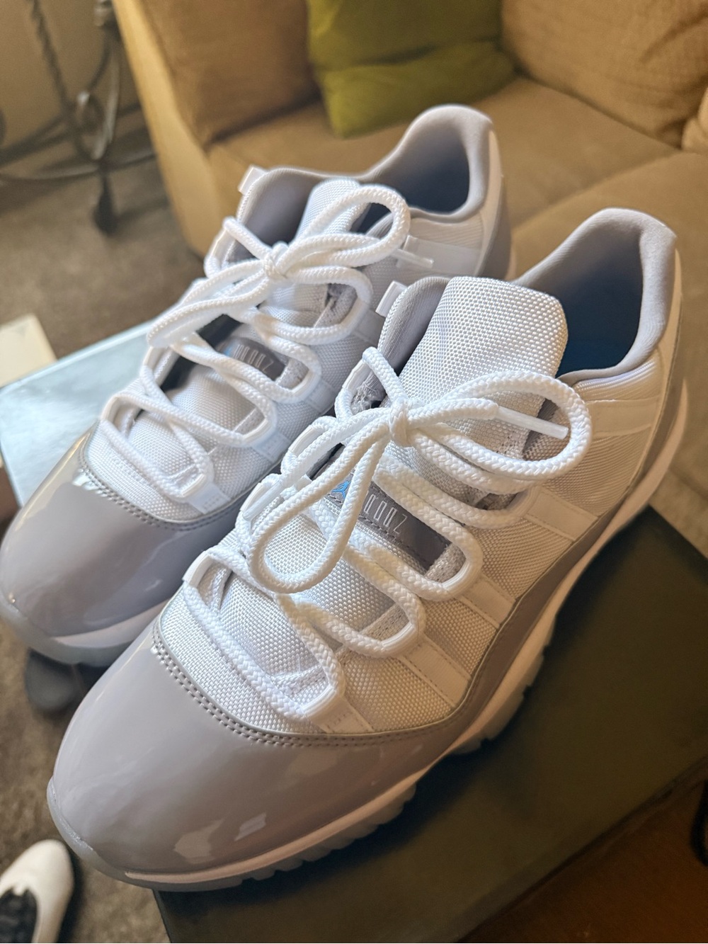 Jordan 11 low - Picture 3 of 5